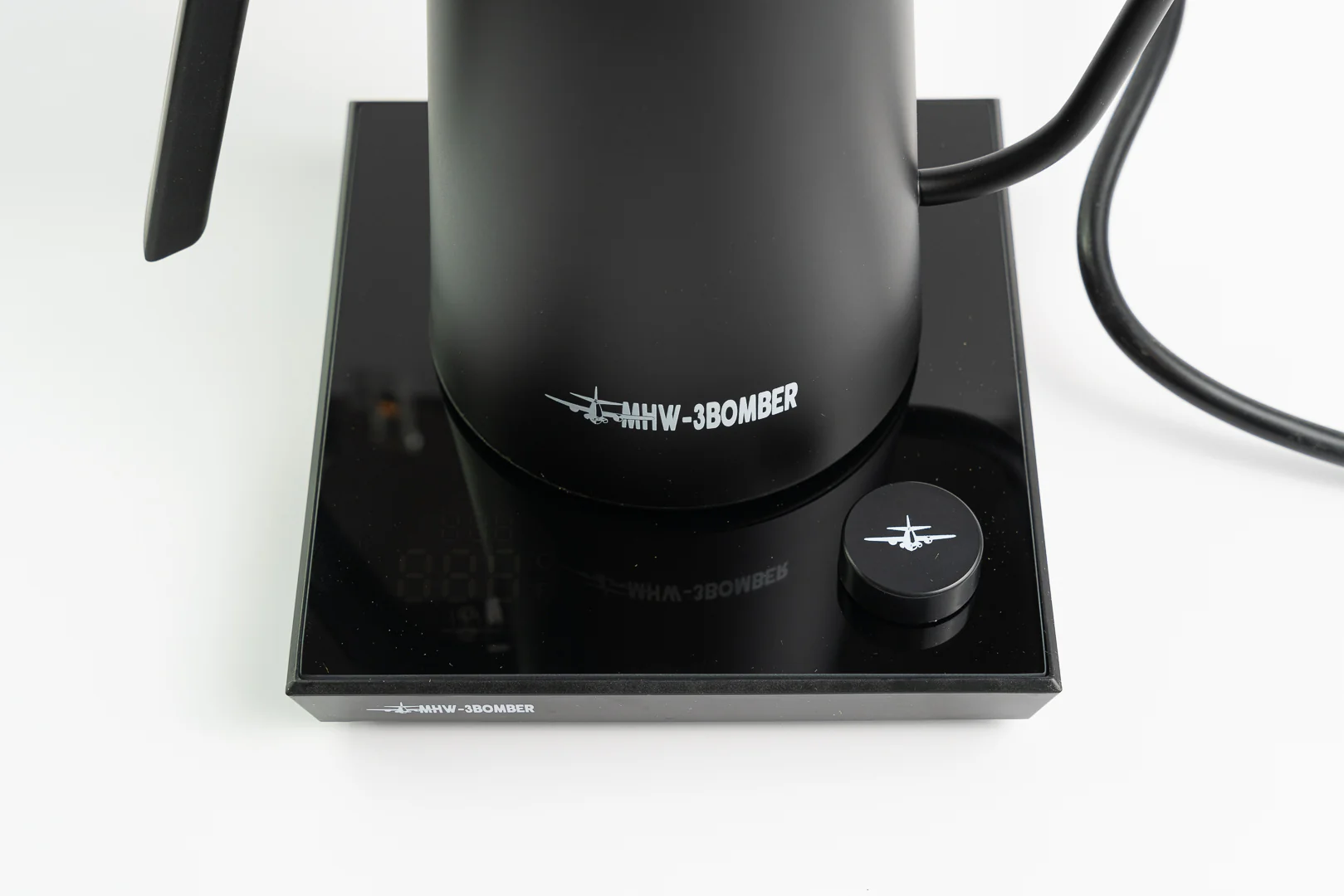 MHW-3BOMBER - Electric Pourover Kettle 600 mL - Image 5
